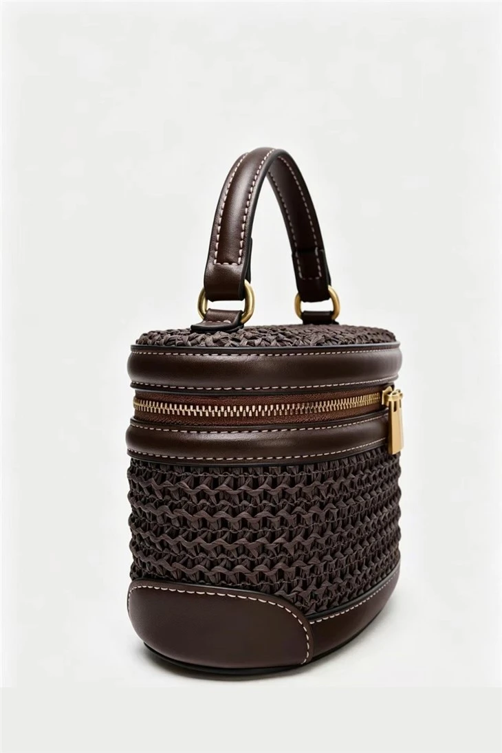 Retro Straw Woven Crossbody Bag factory